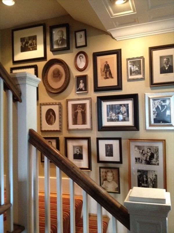  Hanging Family Photos With Luxury Interior